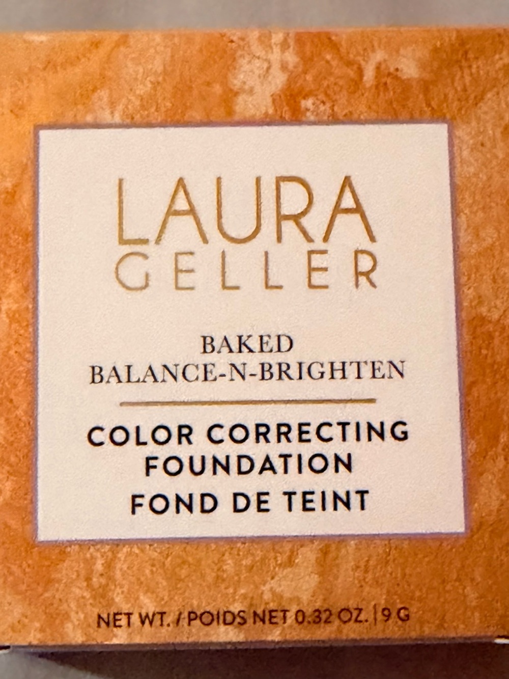 Laura Geller Baked Balance-N-Brighten Color Correcting Foundation - light